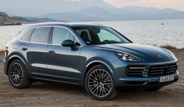 保時捷卡宴2022款報(bào)價及圖片 新款卡宴售價101萬(分期首付30萬)