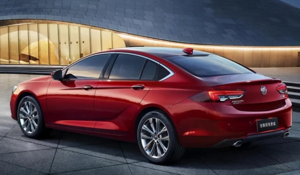 別克君威車身尺寸是多少 長(zhǎng)寬高4904*1863*1461mm