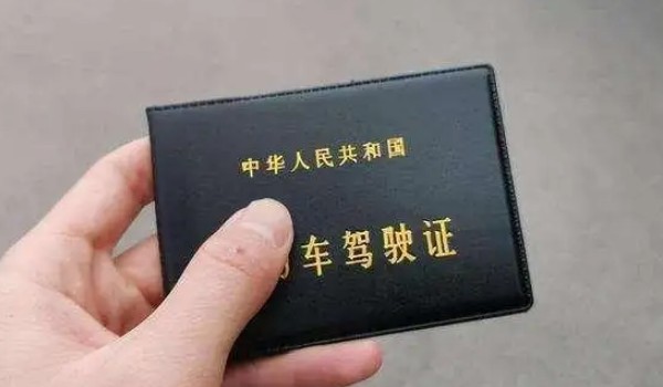 c6駕照準(zhǔn)駕車型可以開什么車型 輕型牽引掛車