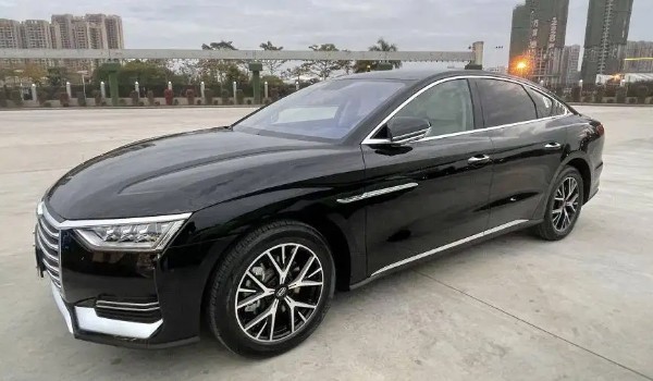 比亞迪e9多少錢配置參數(shù)及價(jià)格 2021款售價(jià)僅需23萬(續(xù)航可達(dá)506km)