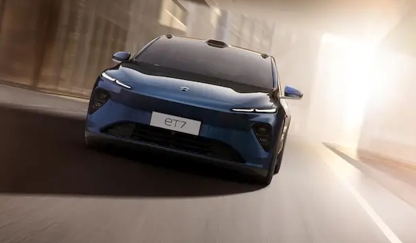 純電動(dòng)汽車哪個(gè)牌子質(zhì)量最好，特斯拉位居第一（比亞迪緊隨其后）