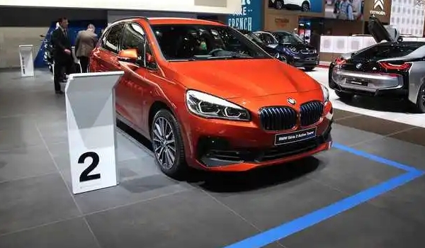 寶馬旅行車2系七座版價(jià)格，五座版停售前2019款報(bào)價(jià)21萬(wàn)