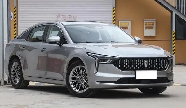 奔騰b70二手車價格，市場最低成交價不到1萬