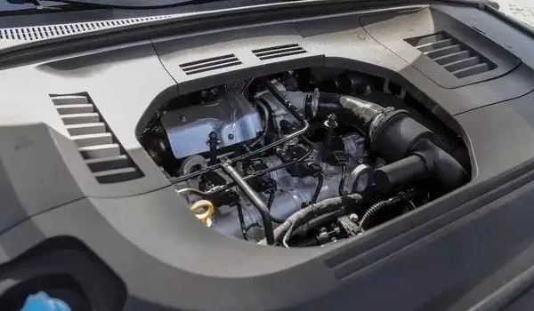 奔騰t99怎么樣值得購買嗎，搭載2.0T+8AT的澎湃動(dòng)力