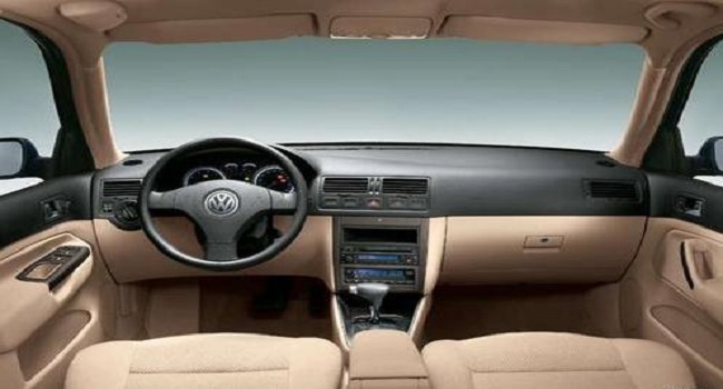 大眾寶來的顏色有哪些，白色更顯飽滿你信嗎？