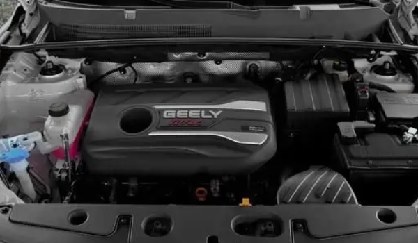 新款遠(yuǎn)景x6口碑怎么樣，內(nèi)飾材質(zhì)給力（外觀顏值高）