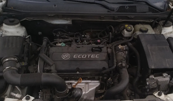 別克君威口碑怎么樣，底盤穩(wěn)重厚實(shí)（駕駛操控很棒）