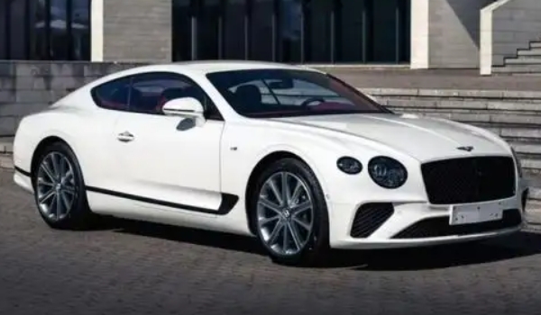 賓利歐陸gt選裝價格表，市場最新2022款報價305萬起