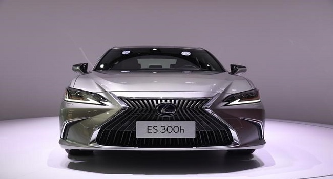 雷克薩斯es300h新款價格，一分錢一分貨