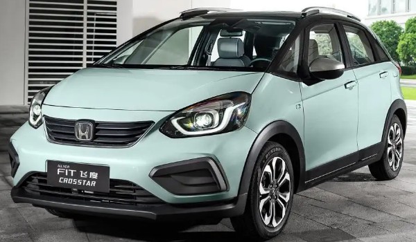 本田飛度的發(fā)動(dòng)機(jī)是地球夢發(fā)動(dòng)機(jī)嗎 是地球夢發(fā)動(dòng)機(jī)(1.5L發(fā)動(dòng)機(jī))