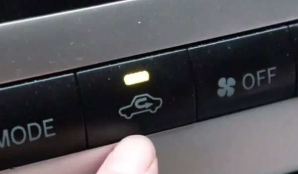 汽車(chē)內(nèi)循環(huán)和外循環(huán)圖標(biāo) 空調(diào)控制面板帶箭頭標(biāo)志（操作方式簡(jiǎn)單）