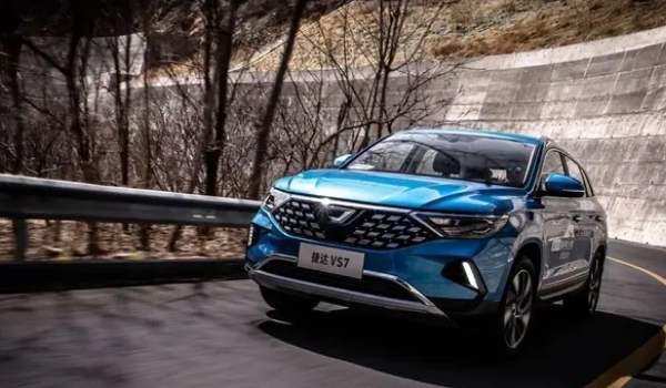 捷達(dá)suv新款vs7質(zhì)量怎么樣，市場(chǎng)口碑極佳（同價(jià)位suv中配置最豐富）