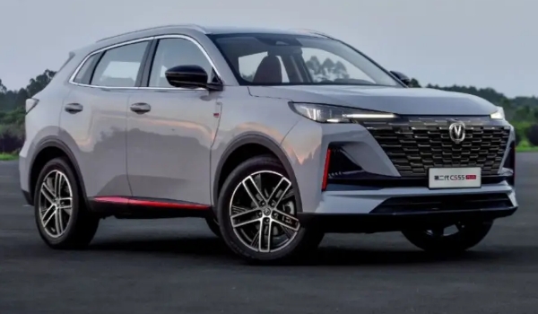 長安cs55plus自動擋落地價，全款落地11萬起（分期落地首付萬）