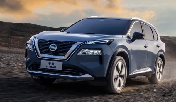 日產(chǎn)奇駿落地價(jià)多少錢，全款落地19萬（分期落地首付7萬）