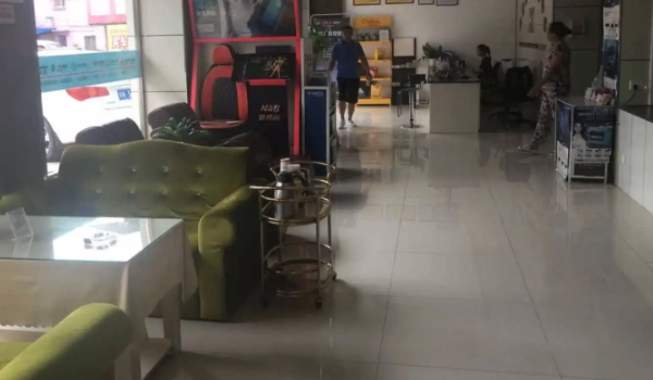 汽車美容學徒的感受 需要密切配合細致工作