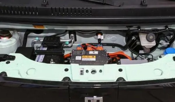 百智大熊新能源質(zhì)量怎么樣 性價比高續(xù)航可達(dá)175km(前后獨立懸架)