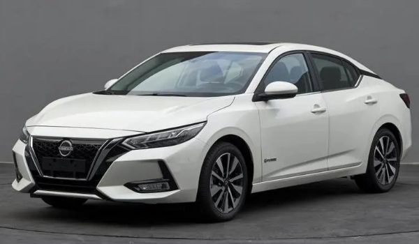 尼桑軒逸2022款報價及圖片自動擋，最新自動擋車型報價10萬起