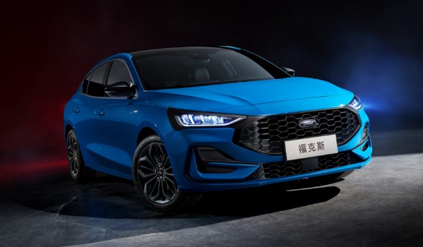 福特?？怂沟?at變速箱怎么樣 質(zhì)量穩(wěn)定故障率低(駕駛平順性高)