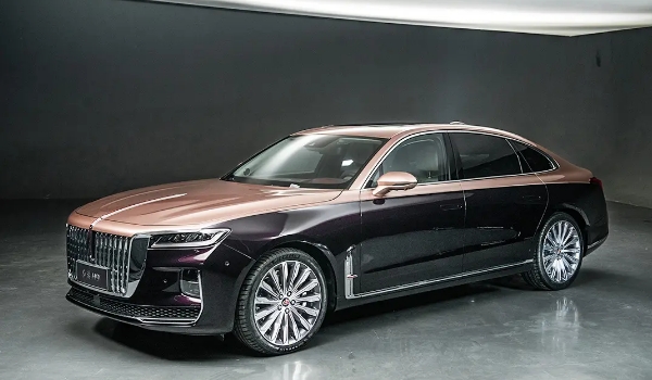 紅旗h9新款2022款價(jià)格，市場(chǎng)給出最新款報(bào)價(jià)30萬(wàn)起