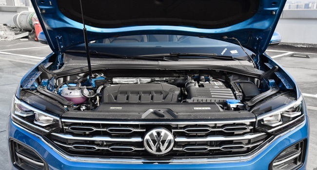 探岳330豪華智聯(lián)版落地價(jià)，綜合油耗6.8L/100km你值得擁有