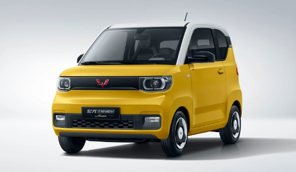 純電動(dòng)汽車(chē)十大名牌排名及價(jià)格 宏光miniev僅售3萬(wàn)(續(xù)航達(dá)300km)