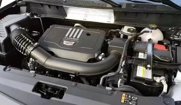 凱迪拉克xt6怎么樣值得買嗎 車身長達(dá)5米(搭載2.0T發(fā)動(dòng)機(jī))