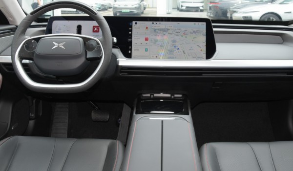 小鵬p7分期每個月多少錢 分期每個月5014元(分期落地26萬)