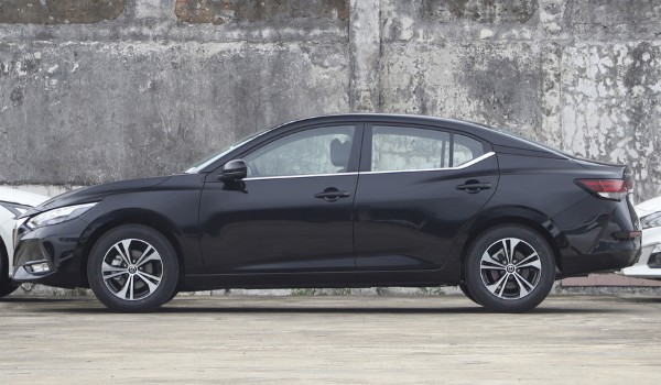 日產(chǎn)軒逸2022新款落地價(jià) 2022款軒逸落地9萬(wàn)(第七年保值率44%)