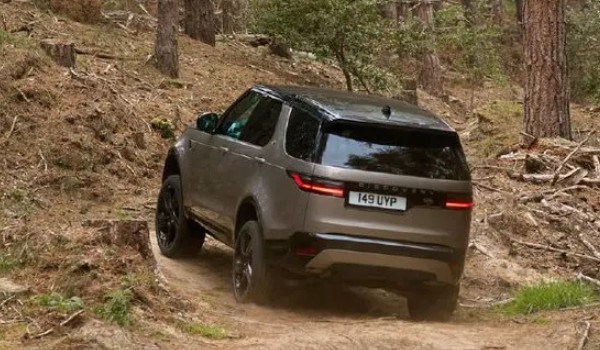 discovery是什么車 路虎發(fā)現(xiàn)純種越野車型(搭載3.0T發(fā)動機(jī))