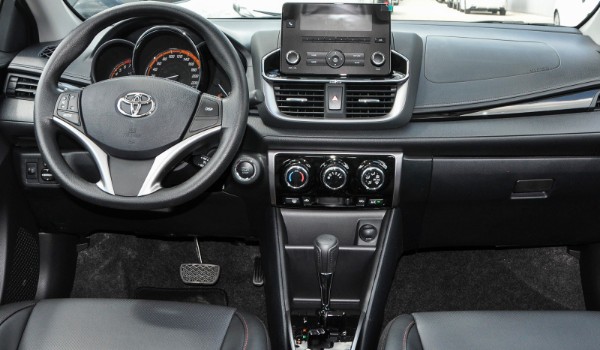 豐田致炫x怎么樣值得買嗎 搭載1.5L發(fā)動機(jī)(百公里油耗7L)