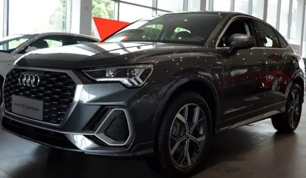 奧迪q3新款價(jià)格2022款圖片 2022款q3售價(jià)21萬(分期首付6萬)