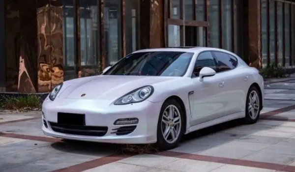 帕拉梅拉2022款價(jià)格 帕拉梅拉新車售價(jià)99.80萬(wàn)元（全款落地111.38萬(wàn)元）