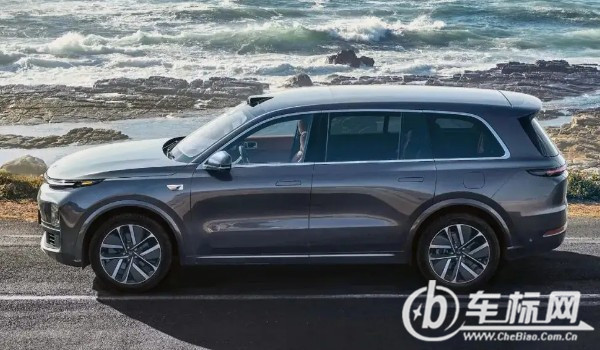 理想l9汽車(chē)2022款最新款價(jià)格圖片 2022款理想l9售價(jià)45萬(wàn)(落地51萬(wàn))