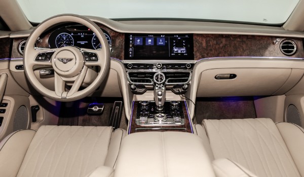 飛馳插電混動版價(jià)格 2022款飛馳插電混動版248萬