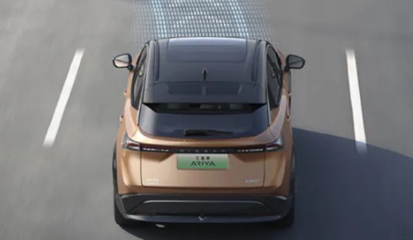 東風日產(chǎn)新能源純電動汽車 全新緊湊型suv艾睿雅(新車售價27萬)