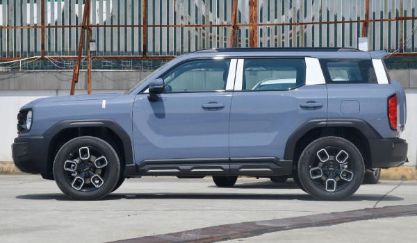 哈弗酷狗汽車新款2022款報價四驅 2022四驅酷狗售價14萬(落地17萬)