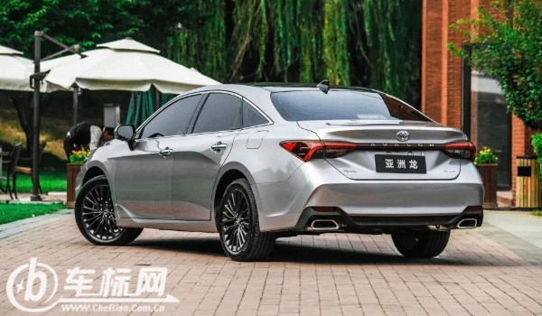 豐田亞洲龍值不值得購(gòu)買 車身接近5米(百公里油耗8L)