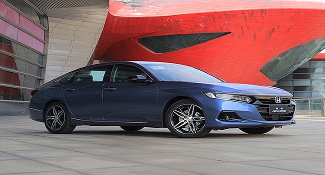 2022款本田雅閣尊貴版落地價，混動版車型燃油經(jīng)濟性是亮點