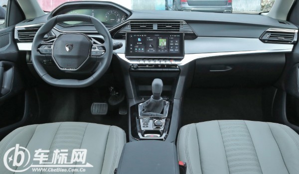 標(biāo)致408新款2022價(jià)格 2022款標(biāo)致408售價(jià)10萬(分期首付3萬)