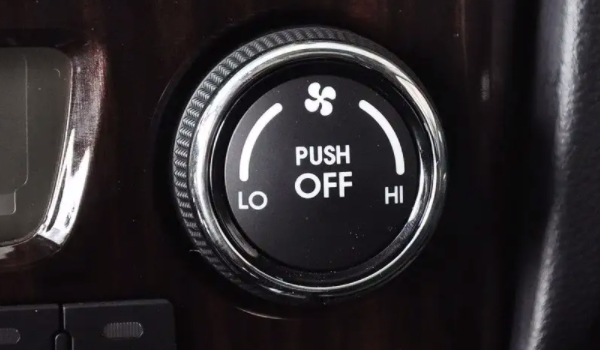 汽車上的off是開還是關 汽車上的off是關（有具體控制按鍵）