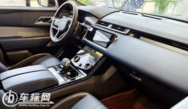 攬勝星脈和極光哪個好 星脈動力更強(qiáng)(車身長達(dá)4.8米)