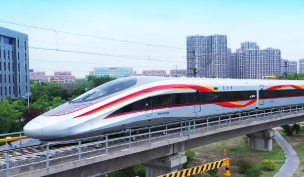 動車和高鐵有什么區(qū)別 動車和高鐵在速度/價格/等級上不同