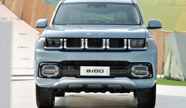 北京bj60越野車2022款價(jià)格 2022款bj60售價(jià)23萬(wàn)(分期首付7萬(wàn))