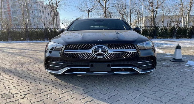 奔馳gle450最新價(jià)格2022款圖片，現(xiàn)車在售3.0報(bào)價(jià)69萬(wàn)