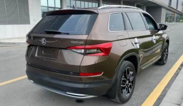 斯柯達(dá)柯迪亞克二手車報價 柯迪亞克二手價10萬(表顯里程7.24萬公里)