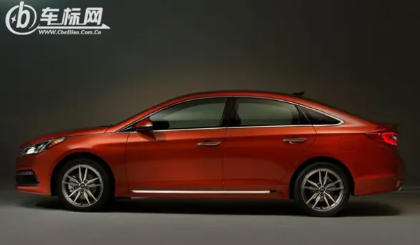 現(xiàn)代索納塔分期首付多少 分期首付4萬(wàn)(36期月供3340元)