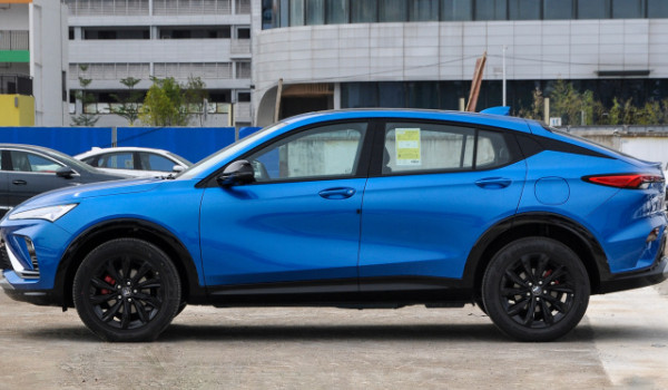 別克昂揚(yáng)怎么樣值得買嗎 輸出馬力可達(dá)184匹(車身長達(dá)4.6米)