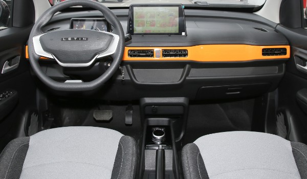 雷丁芒果電動汽車價(jià)格及圖片 2022款雷丁芒果售價(jià)4萬(落地5萬)