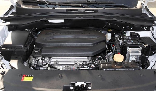 寶駿rs3質(zhì)量怎么樣值得購買嗎 百公里油耗7.1L(輸出馬力達147匹)