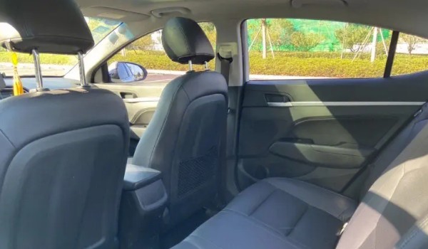 現(xiàn)代領(lǐng)動(dòng)油耗多少真實(shí)油耗 百公里油耗7.1L(油耗一公里5毛錢)